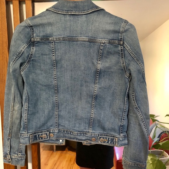 Levi’s Jean Jacket - Picture 4 of 5
